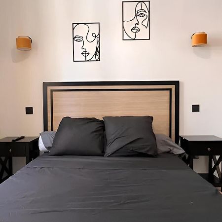 Studio 20 M2 Pour 2 Personnes Marsilya Dış mekan fotoğraf